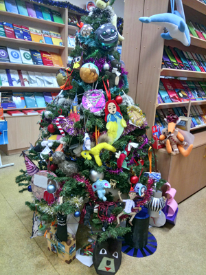 tree-6.jpg tree-6.jpg